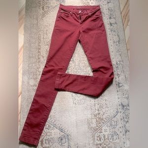 Second Yoga Jeans Mulberry Size 26
